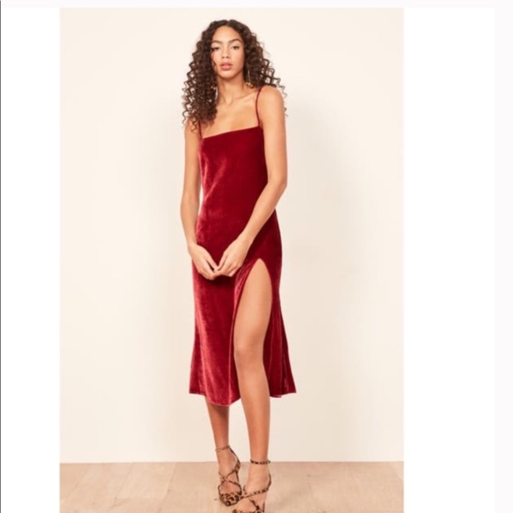 reformation NWT ariana velvet slip